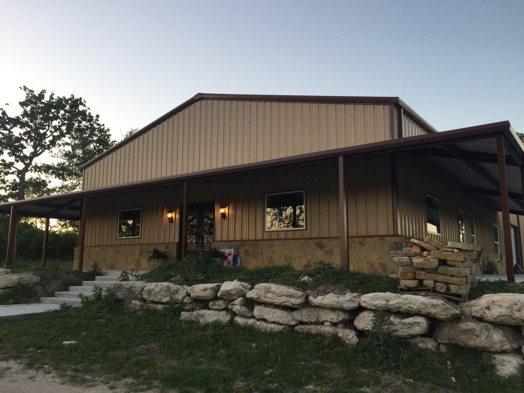 Century Oaks Barndominiums