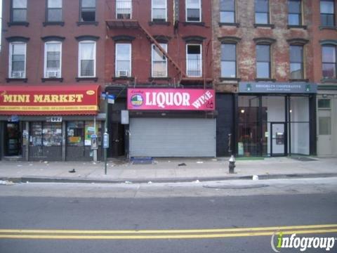Lucky Liquor Store