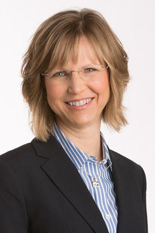 Edward Jones - Financial Advisor: DeAnn K Thompson