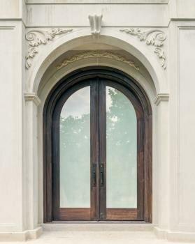 Arista Doors