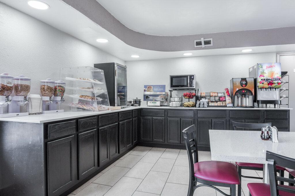 Red Roof Inn Forrest City