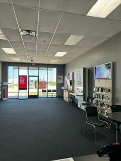 Russell Cellular-Verizon Authorized Retailer