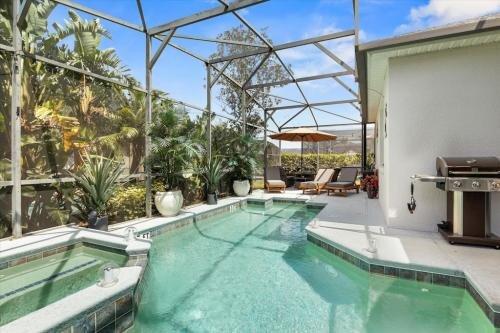 Chris Loschiavo, RLTR - RE/MAX Heritage Professionals