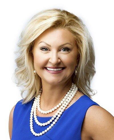 Lynn A Corniello-Private Wealth Advisor, Ameriprise Financial Services, LLC