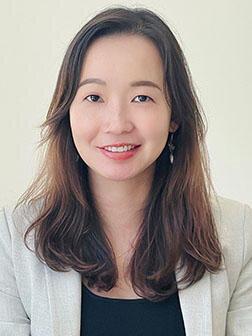 Merrill Lynch Financial Advisor Joanne Lo