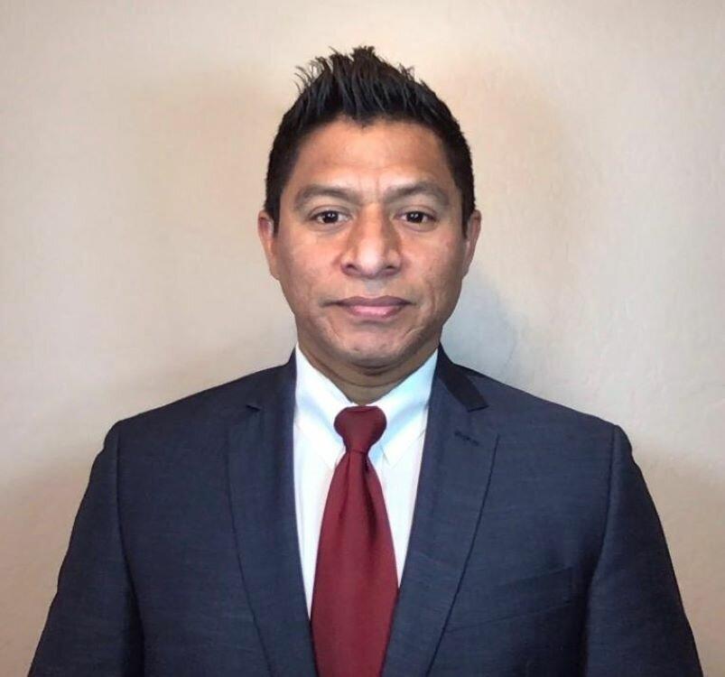 Peter Salazar-Intuit Turbotax Verified Pro