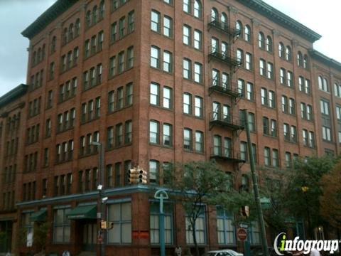 Marlboro Classic & Redwood Square