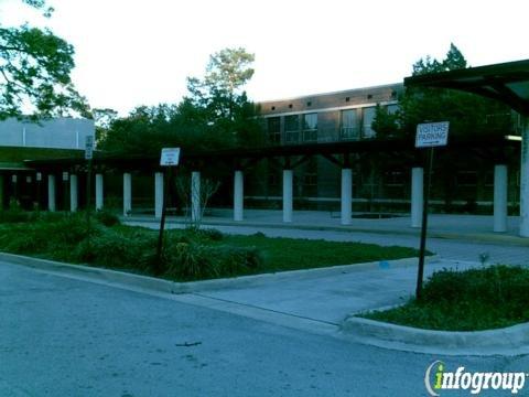 Alfred I Du Pont Middle School