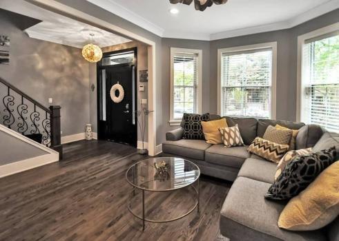 Follyn Builders & Developers