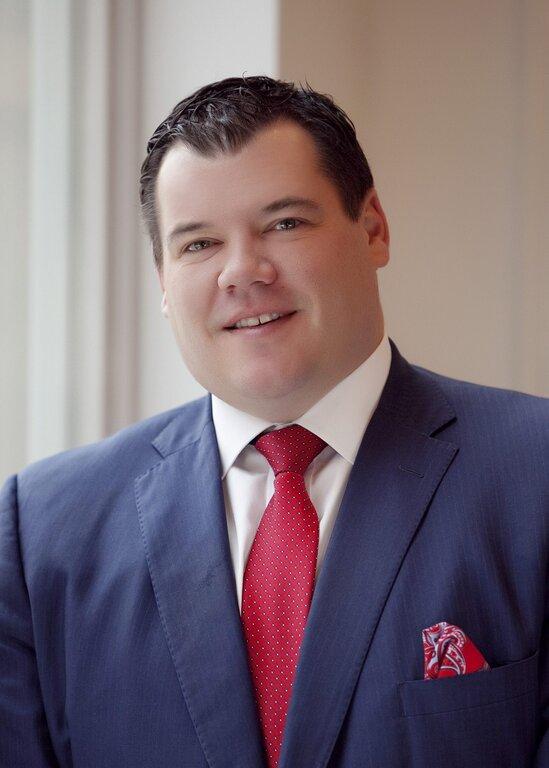 Merrill Lynch Financial Advisor Joshua Marks