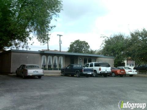 Britton, Douglas A DDS