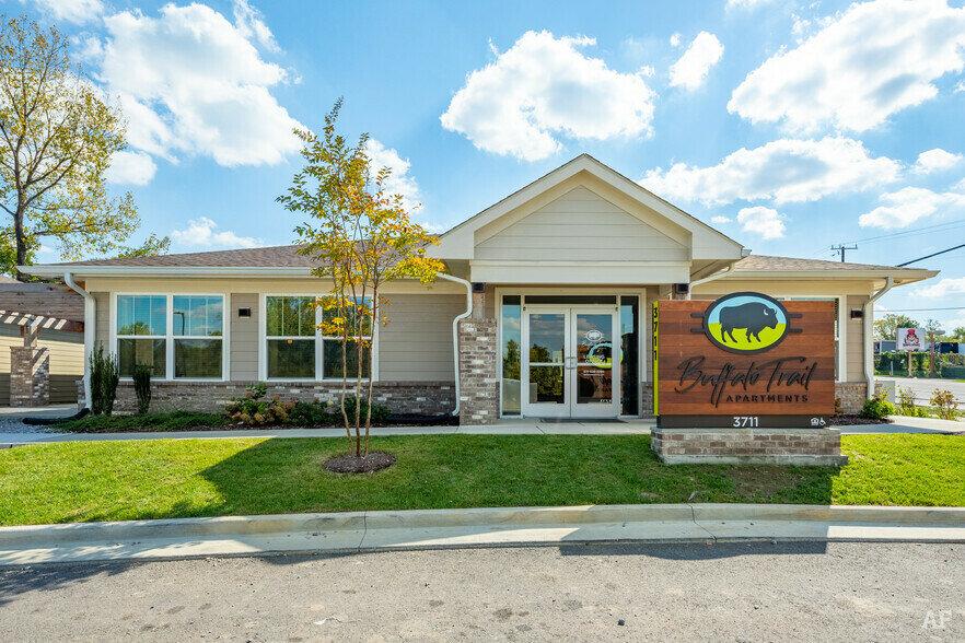 Buffalo Trail Apartments