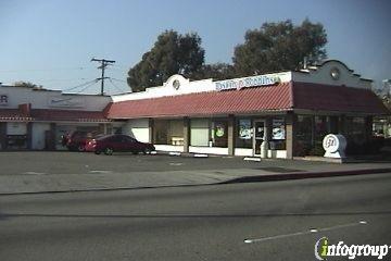 Mailboxes & Shipping