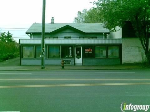 L A Hairdressers Plus