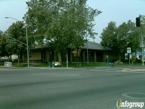 La Sierra Library