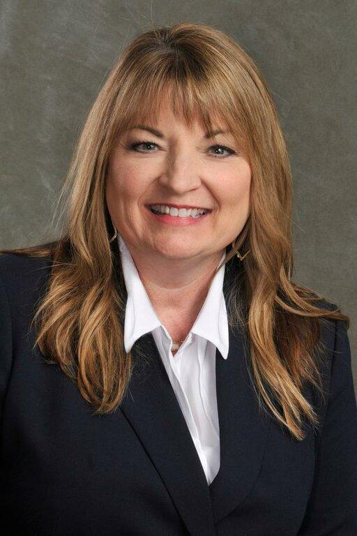 Edward Jones-Financial Advisor: Brenda O'Rourke