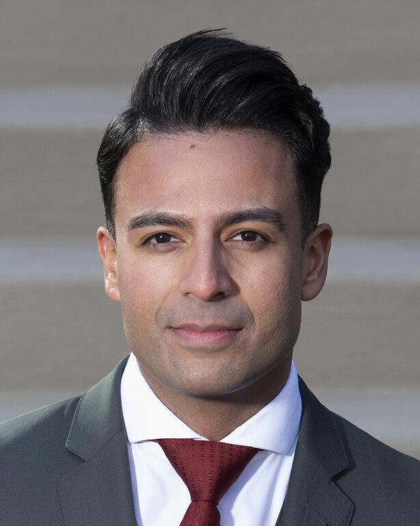 Merrill Lynch Financial Advisor Faizan Moosa