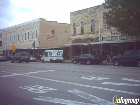 Scores Sports Bar & Grill