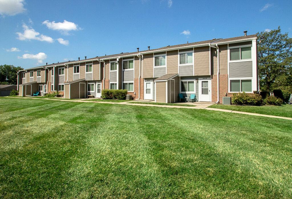 Sunset Ridge Townhomes