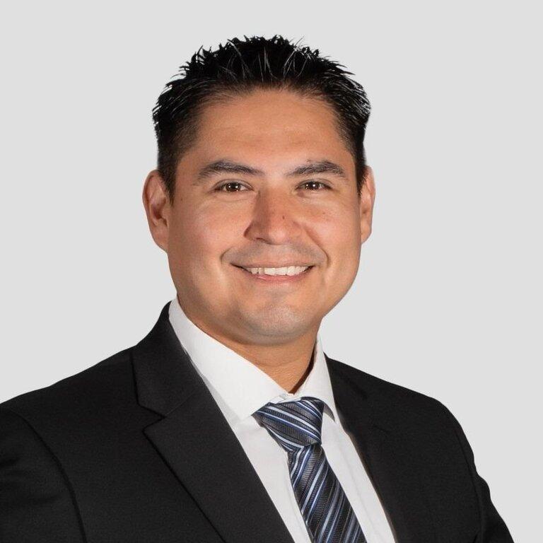 Merrill Lynch Financial Advisor Erick Cordova