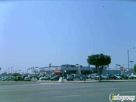 Nissan of Orange