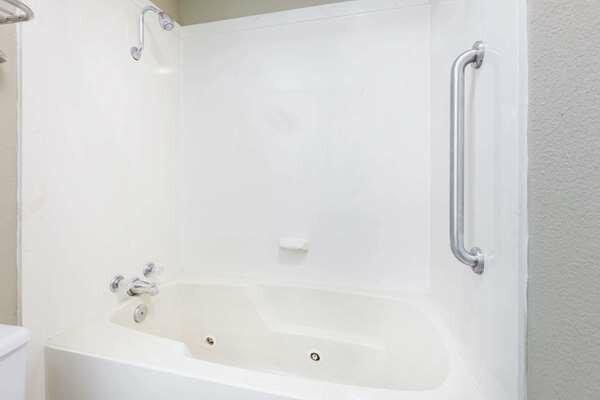 Super 8 by Wyndham Harrison AR