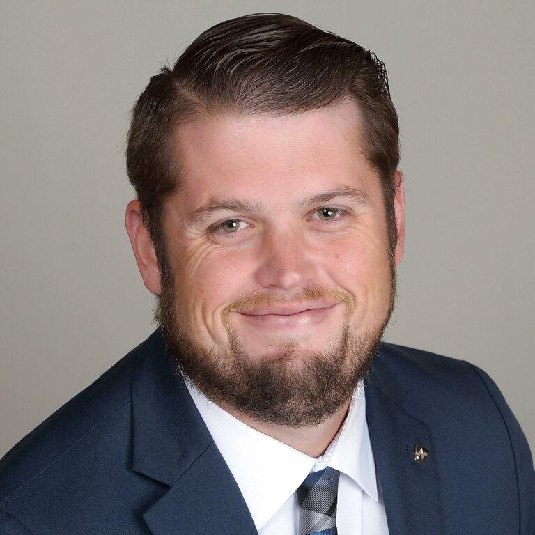 Edward Jones-Financial Advisor: Stephen L Ulsh, AAMS