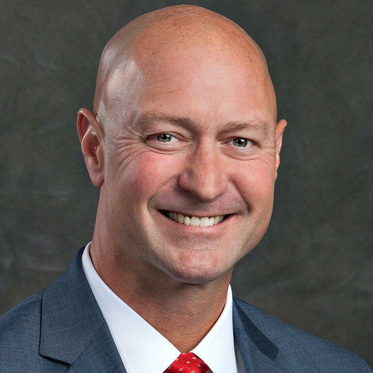 Edward Jones-Financial Advisor: Mark A Simpson