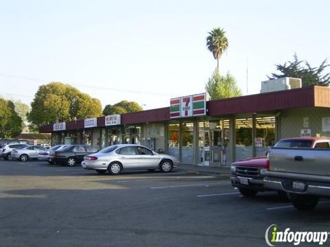 Bobby Discount Liquor