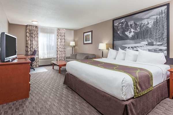 Super 8 By Wyndham Athabasca AB