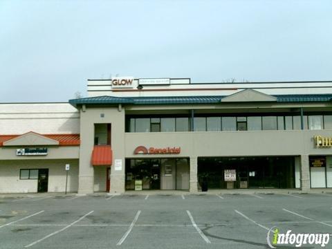 Glow Salon Day Spa & Cafe