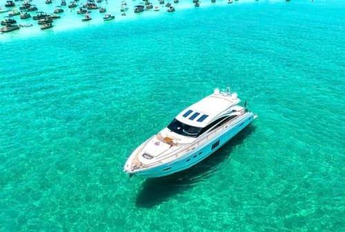 Holloway Yacht Charters