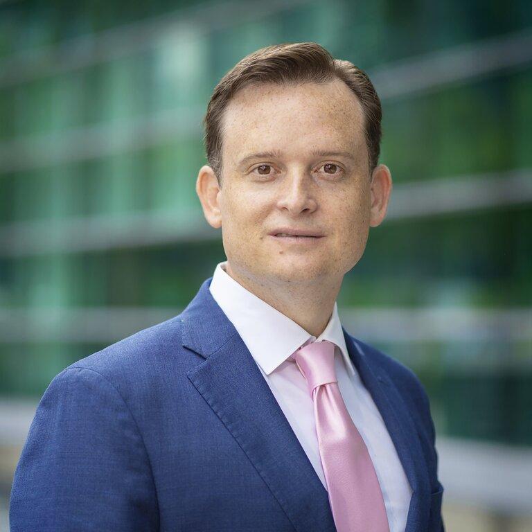 Merrill Lynch Financial Advisor Tulio Rosado