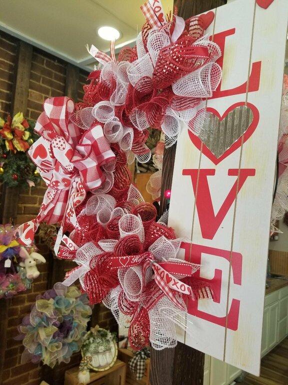 Liberty Street General Store-Craft Table