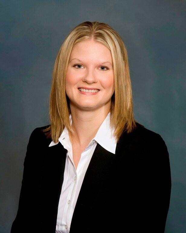 Dr Jennifer Thomas, MD