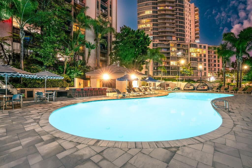 Vera Cortez Hill Apartments