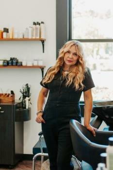 Renee Sepulveda Extension Salon