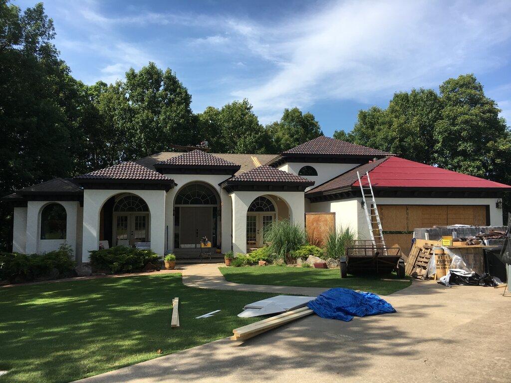 AQ Roofing - Little Rock