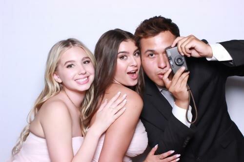 Flashbulb Memories Photo Booth