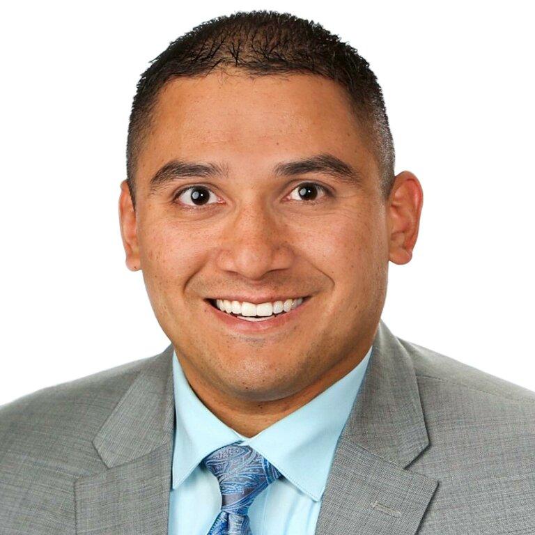 Edward Jones-Financial Advisor: Dan Hernandez