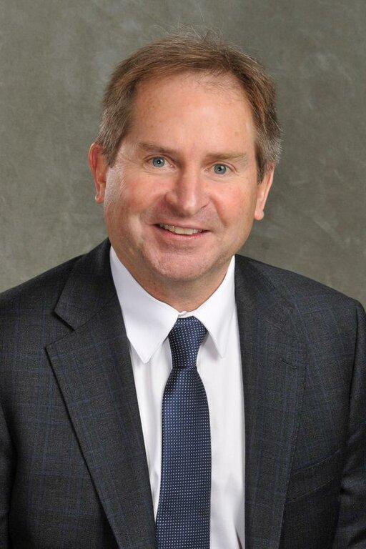 Edward Jones-Financial Advisor: Earl P Jarolimek