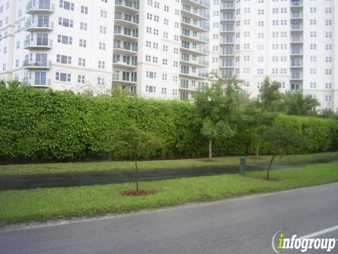 Country Club Estate Guard House