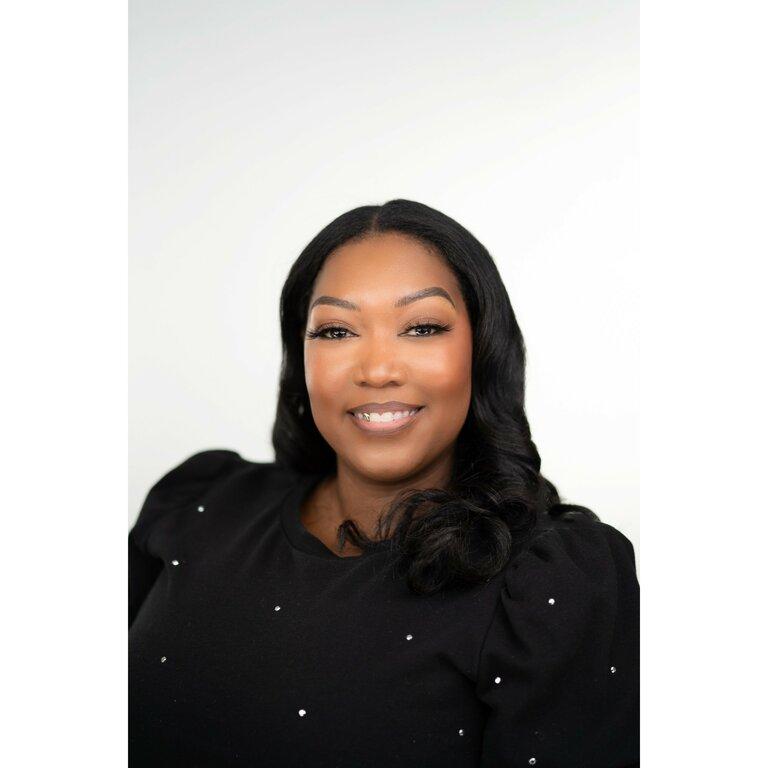 Bianca Flemister-Intuit Turbotax Verified Pro