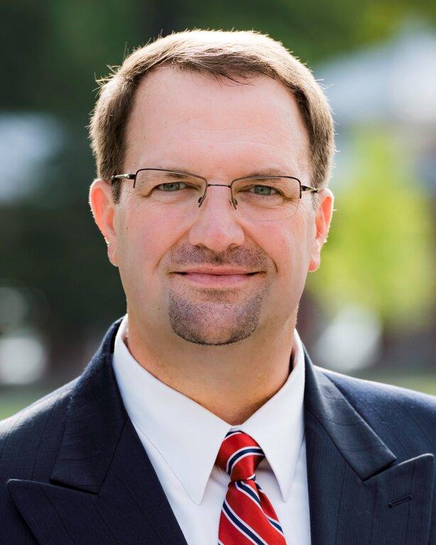 Merrill Lynch Financial Advisor Shane Mahieu