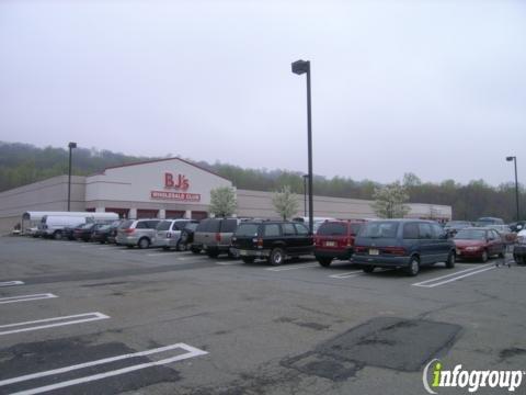 Ricks Liquor Store LLC