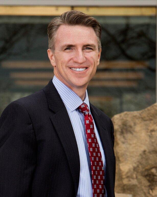 Merrill Lynch Financial Advisor Sean Lucas