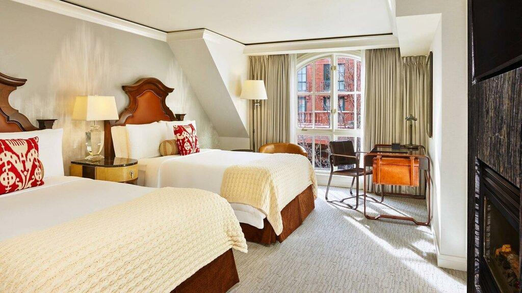SpringHill Suites Old Montreal