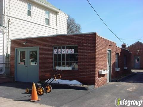 Anzy's Lawn Mower Service