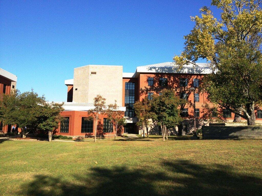 IHG Army Hotels Dozier Hall & Palmetto