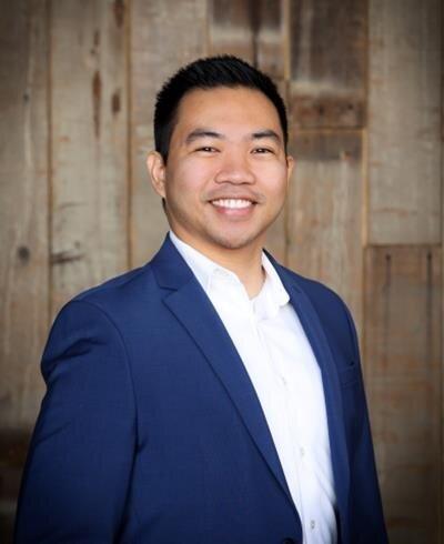 Nicholas Carrillo-Associate Financial Advisor Ameriprise Fi